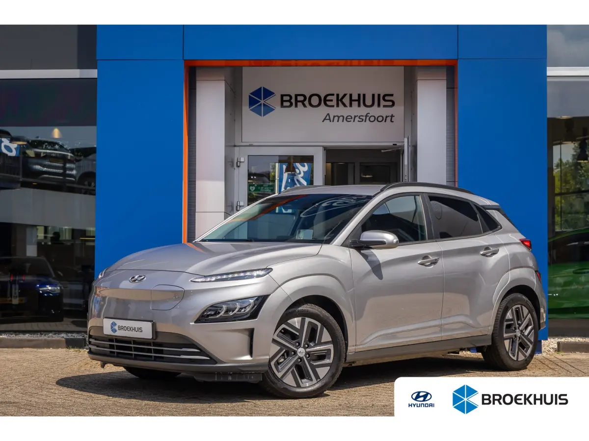 EV Fashion 64 kWh | Camera | Stoelverwarmig | Cruise control adaptief | Head-up display | Dodehoek detectie | Digitaal dashboard | Apple Carplay/Android Auto | Achteruitrijcamera | Apple Car