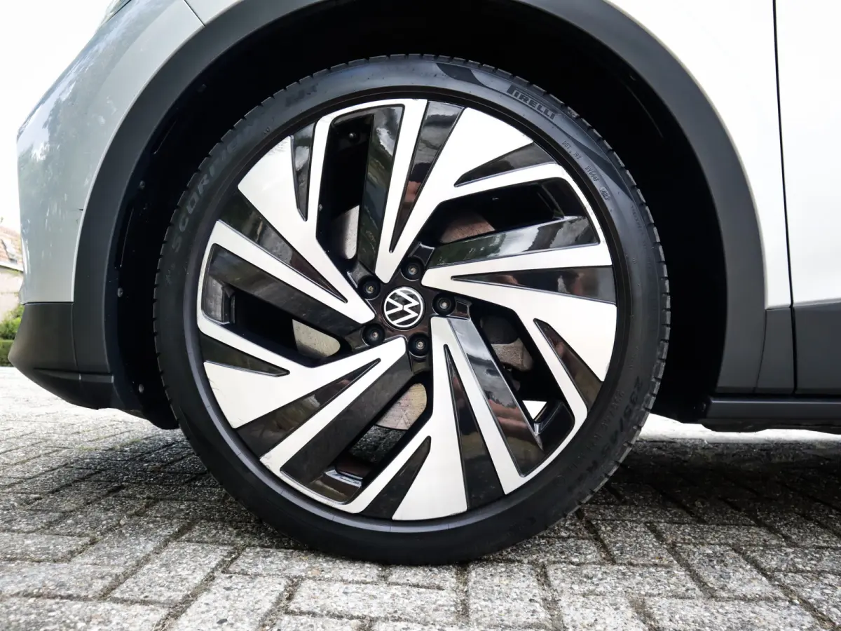 Business 77 kWh 3-Fase 1e-Eig. & Dealer-Onderh. BOVAG-Garantie. NL-Auto.