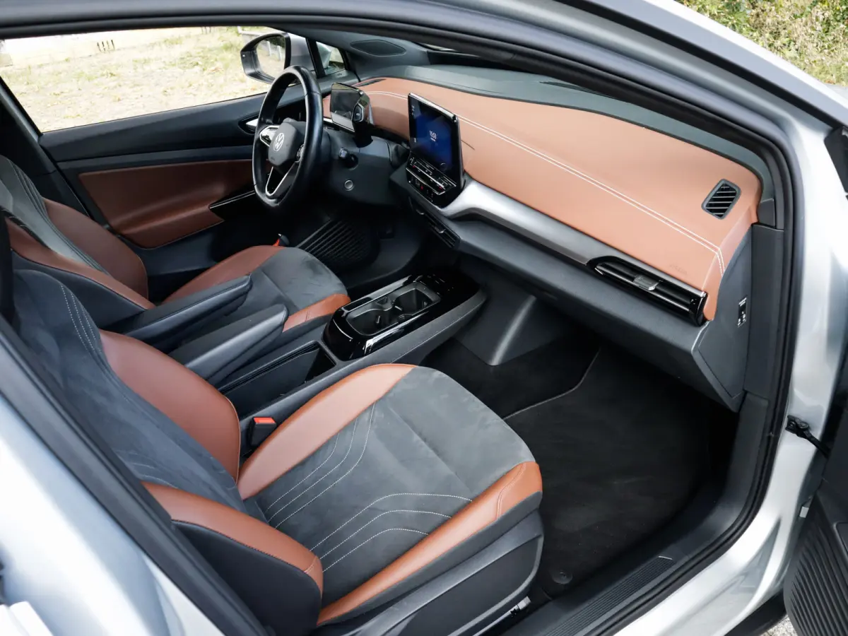 Business 77 kWh 3-Fase 1e-Eig. & Dealer-Onderh. BOVAG-Garantie. NL-Auto.