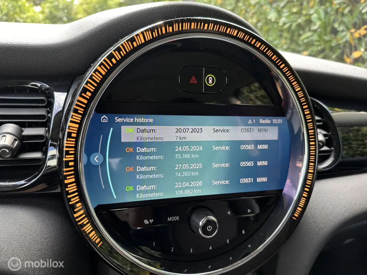 1.5 Cooper Essential automaat 2023