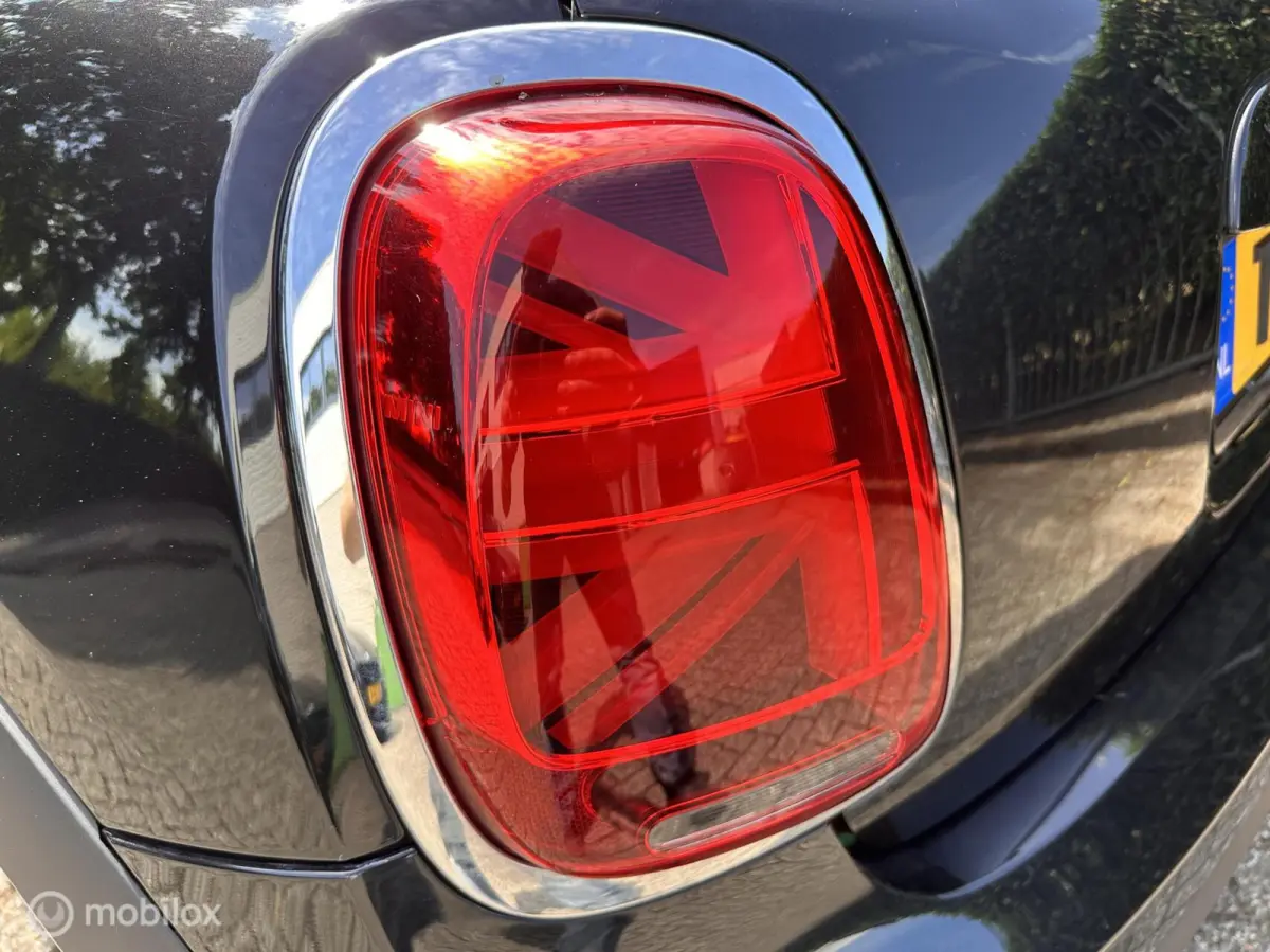 1.5 Cooper Essential automaat 2023