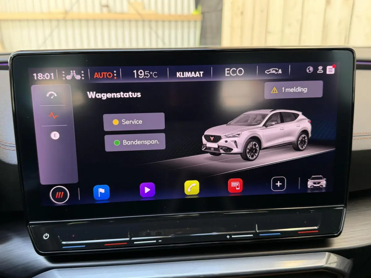 1.4 e-Hybrid Performance Automaat SoH 92,27%| Panoramadak | Trekhaak uitklapbaar | Voorstoelen verwarmd | Cruise control adaptief | Apple CarPlay/Android Auto Full-Link | LED verlichting | A