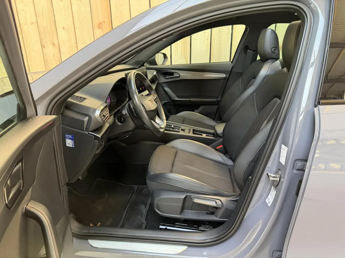 1.4 e-Hybrid Performance Automaat SoH 92,27%| Panoramadak | Trekhaak uitklapbaar | Voorstoelen verwarmd | Cruise control adaptief | Apple CarPlay/Android Auto Full-Link | LED verlichting | A