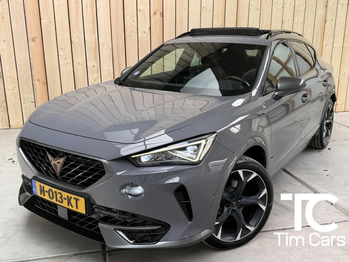1.4 e-Hybrid Performance Automaat SoH 92,27%| Panoramadak | Trekhaak uitklapbaar | Voorstoelen verwarmd | Cruise control adaptief | Apple CarPlay/Android Auto Full-Link | LED verlichting | A