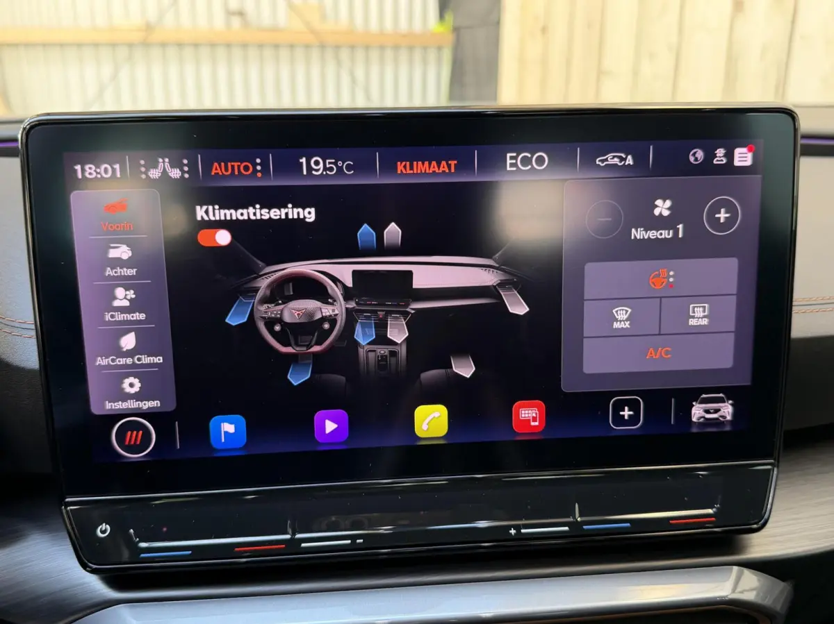1.4 e-Hybrid Performance Automaat SoH 92,27%| Panoramadak | Trekhaak uitklapbaar | Voorstoelen verwarmd | Cruise control adaptief | Apple CarPlay/Android Auto Full-Link | LED verlichting | A