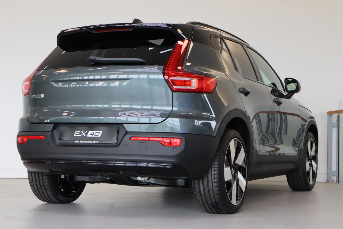 Extended Range 252PK Ultra Europa 82 kWh | Achterbank verwarmd | Apple Carplay/Android Auto|telefoonintegratie premium | Draadloze telefoonlader