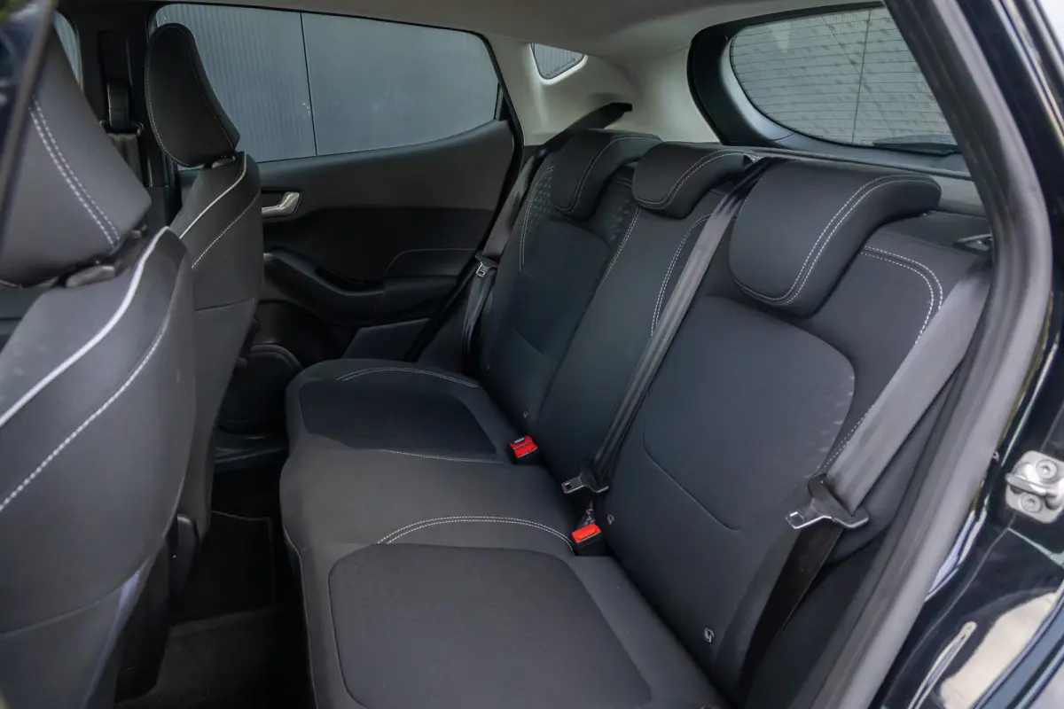 1.0 EcoBoost Titanium | 100% dealer o.h. | Adaptieve cruise | B&O Audio incl. DAB | Parkeercamera | Apple carplay / andriod auto | Voorruitverwarming