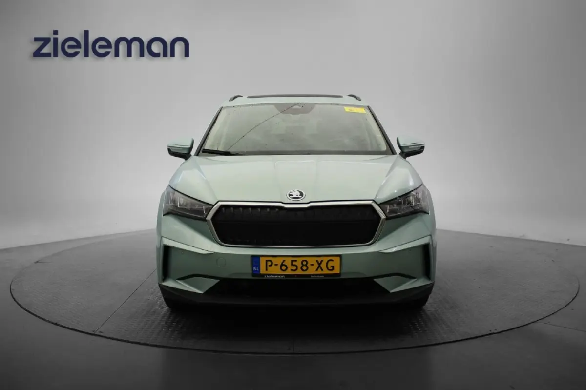 60 - Panorama, Carplay, Camera, SOH 90.69%