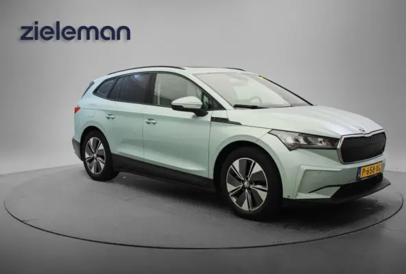 60 - Panorama, Carplay, Camera, SOH 90.69%