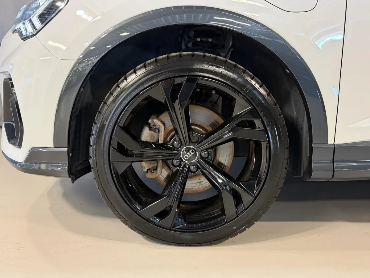 45 TFSI e S Edition 20"/Adaptieve cruise/Dodehoek/LED/Elektrische klep/Keyless/Stoelverwarming/PDC v+a/Apple Carplay & Android Auto
