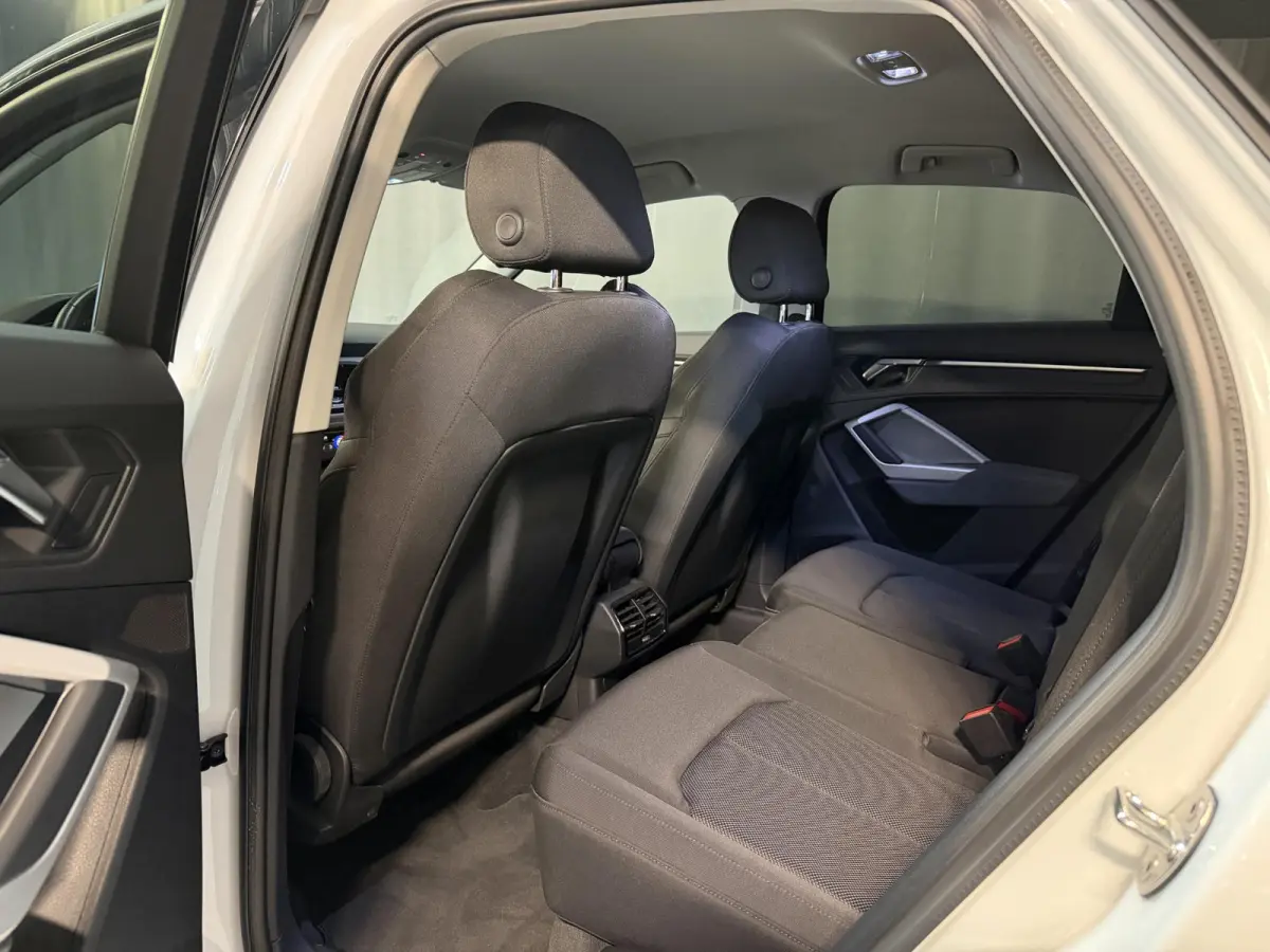 45 TFSI e S Edition 20"/Adaptieve cruise/Dodehoek/LED/Elektrische klep/Keyless/Stoelverwarming/PDC v+a/Apple Carplay & Android Auto