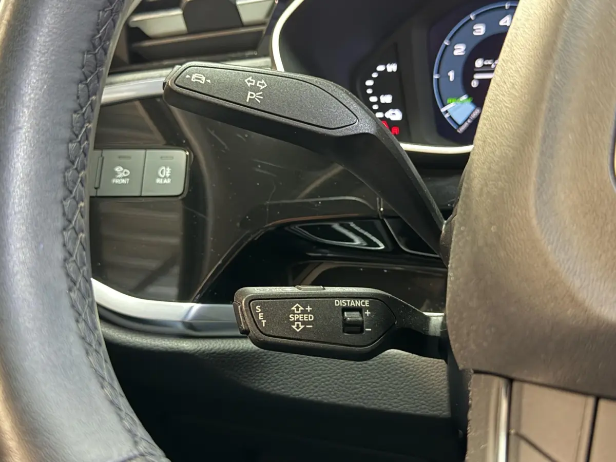 45 TFSI e S Edition 20"/Adaptieve cruise/Dodehoek/LED/Elektrische klep/Keyless/Stoelverwarming/PDC v+a/Apple Carplay & Android Auto