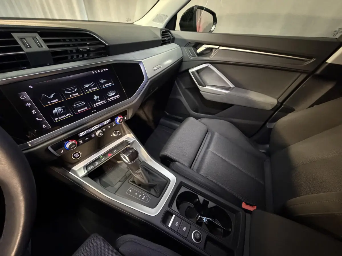 45 TFSI e S Edition 20"/Adaptieve cruise/Dodehoek/LED/Elektrische klep/Keyless/Stoelverwarming/PDC v+a/Apple Carplay & Android Auto