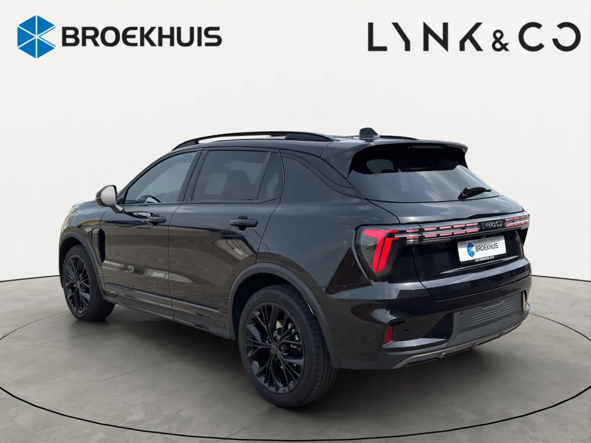 1.5 More | 360 Camera | Apple Carplay\Android Auto | Panoramadak | CC Adaptief |