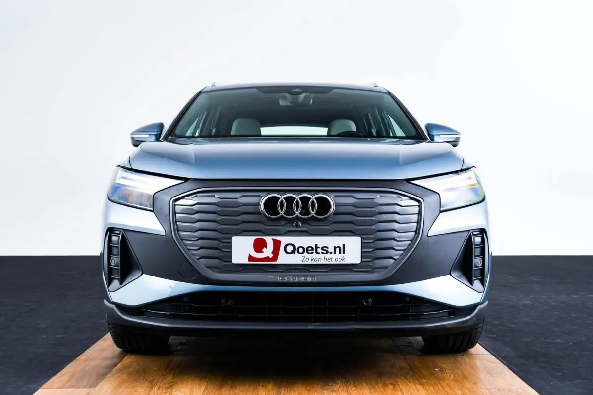 40 Advanced edition 77 kWh Panoramadak - Comfortpakket plus - Assistentiepakket plus - Veiligheidspakket plus - Sonos premium soundsystem - Stoelverwarming voorin - Lane departure warning -
