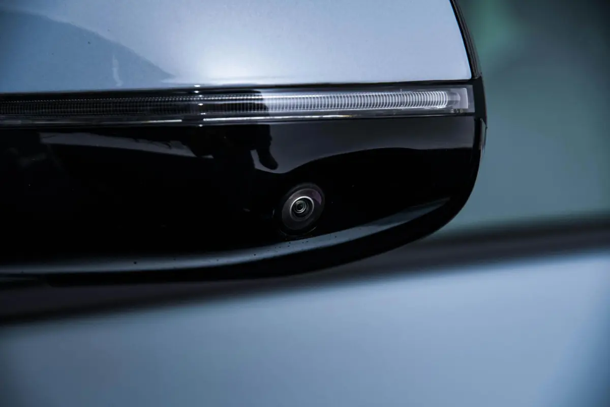 xDrive30e M Sport - Stoelverwarming voor/achter - Comfort Access - Parking Assistant Plus - HiFi System - Getinte Ruiten - Ambiance verlichting - Stuurwielrand verwarmd -