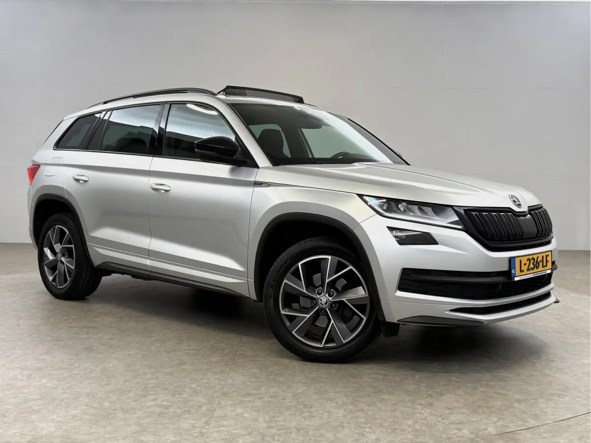 1.5 TSI Sportline 7p. | Pano | Camera | Virtual | Sfeer | Carplay | Canton | Memory | Stoel/Stuurverw. | NAP
