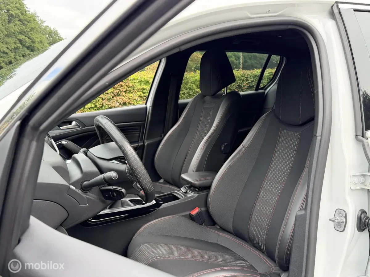 1.2 PureTech GT-line *Panoramadak *Zeer net*