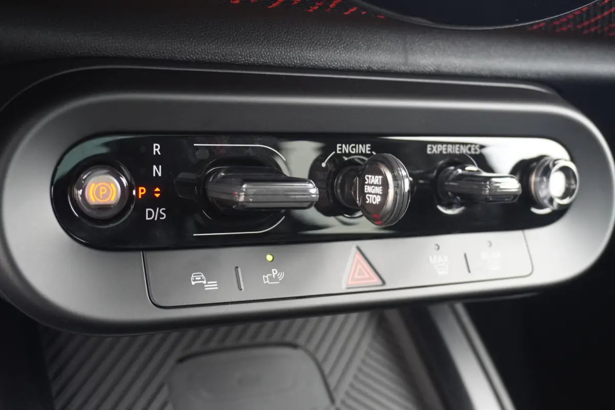 1.5 C John Cooper Works Trim | Pakket XL