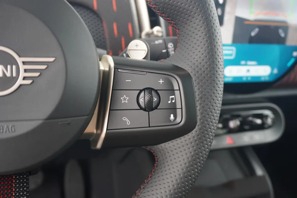 1.5 C John Cooper Works Trim | Pakket XL