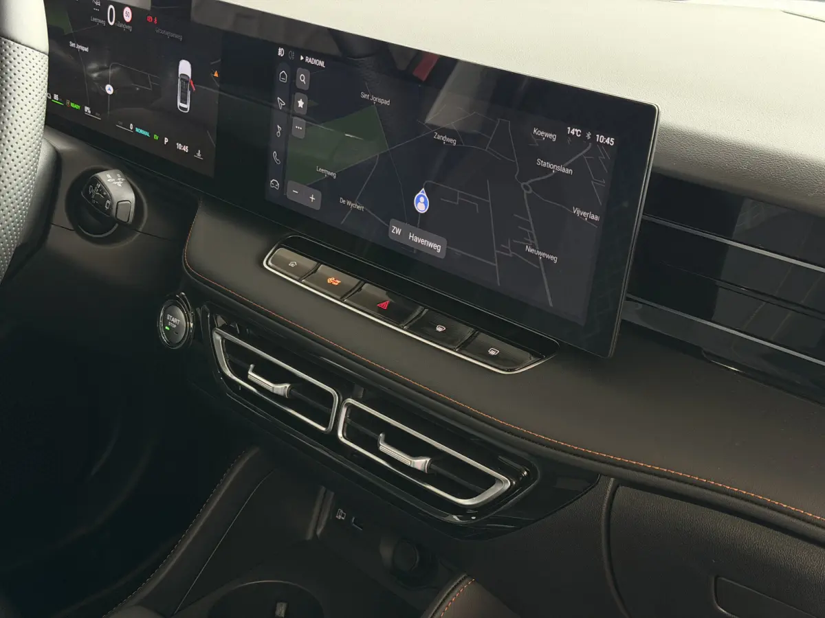 1.5 TGDI LUXURY PHEV PLUG-IN HYBRIDE | LEER | 272PK NIEUWE AUTO | >1.000 KM TOTAAL BEREIK | 360° CAMERA | ELEKTRISCHE ACHTERKLEP | STOEL/STUUR. VERWARMING | FULL LED | ELEKTRISCHE S