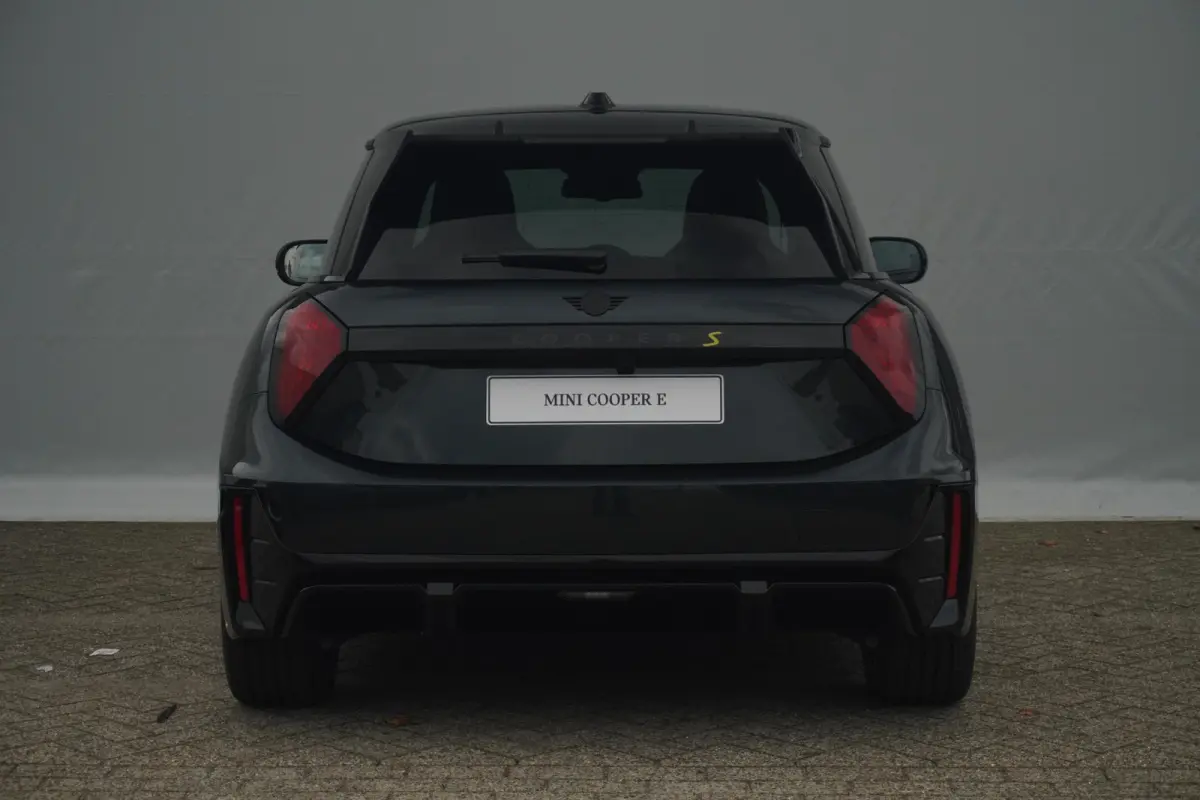 3-Deurs SE John Cooper Works Trim | Pakket M