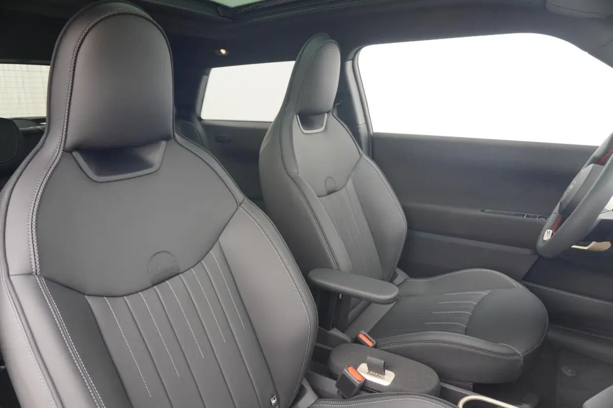3-Deurs SE John Cooper Works Trim | Pakket M