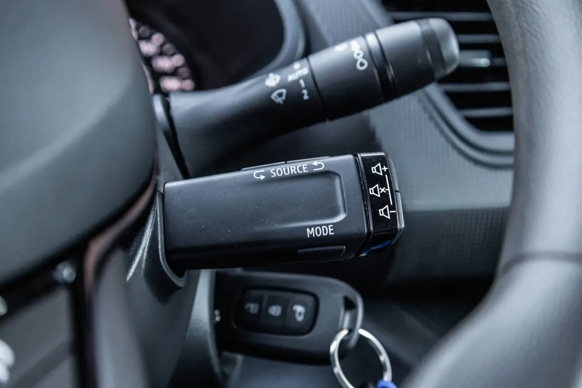 2.0 Blue dCi 170 PK L2H1 DC | Dubbel cabine | Camera | CarPlay | Navigatie | Betimmering | Trekhaak | Stoelverwarming | Virtual Cockpit | 5-Zitter| NAP Logisch