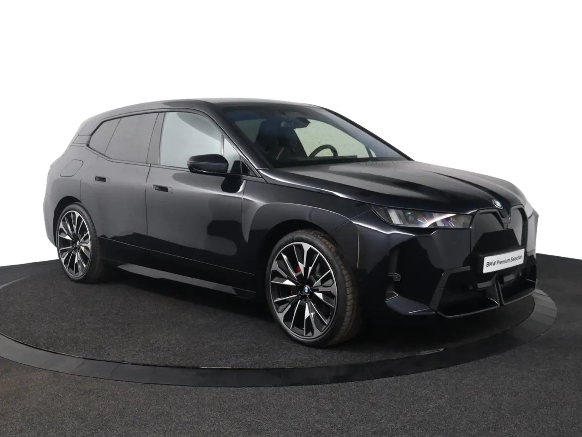 xDrive60 M Sportpakket Pro | Innovation Pack | Harman Kardon | Panoramadak