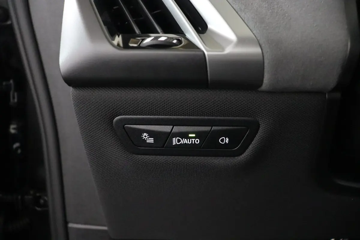 xDrive60 M Sportpakket Pro | Innovation Pack | Harman Kardon | Panoramadak