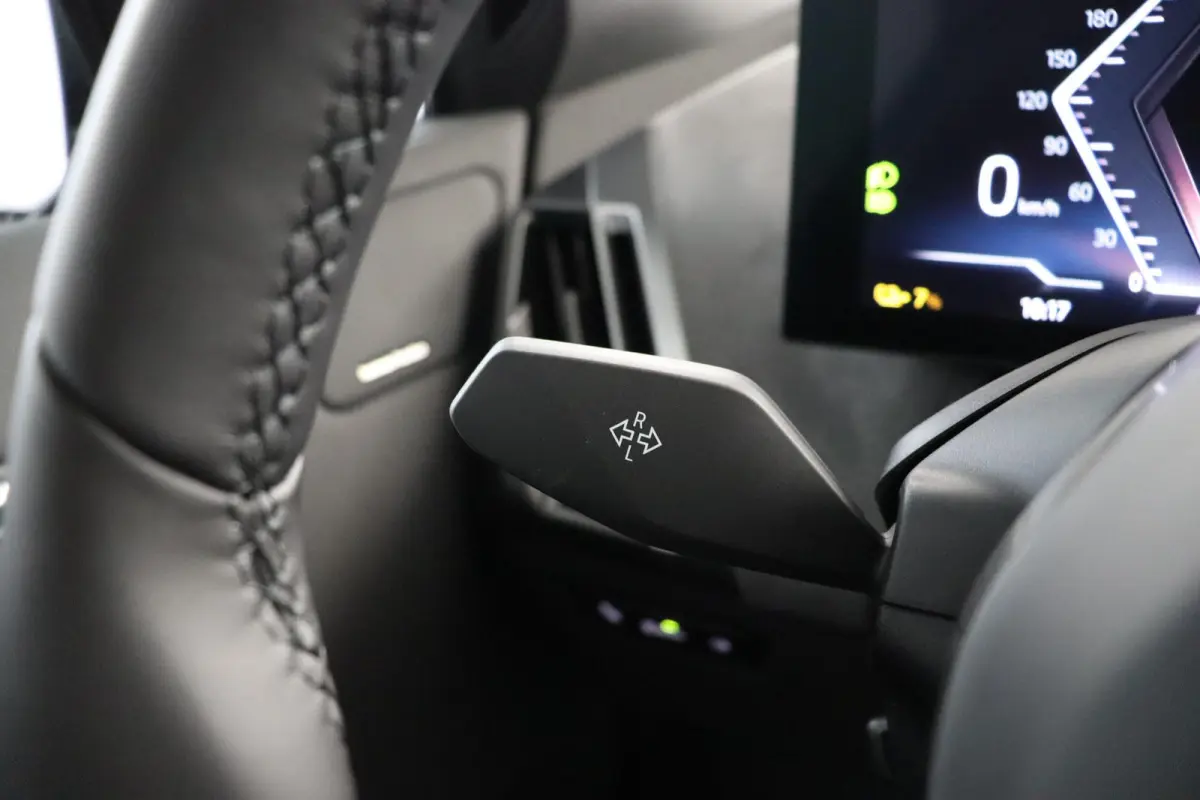 xDrive60 M Sportpakket Pro | Innovation Pack | Harman Kardon | Panoramadak