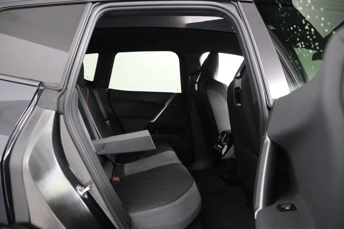 xDrive60 M Sportpakket Pro | Innovation Pack | Harman Kardon | Panoramadak