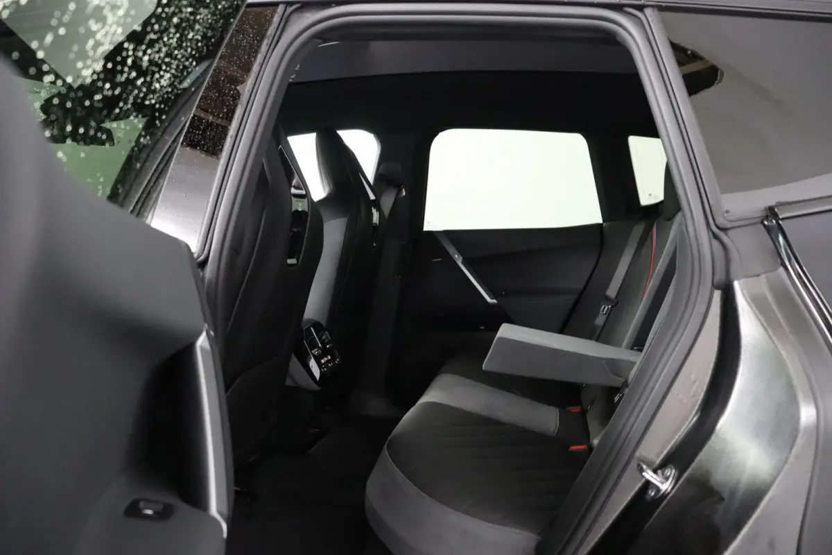 xDrive60 M Sportpakket Pro | Innovation Pack | Harman Kardon | Panoramadak