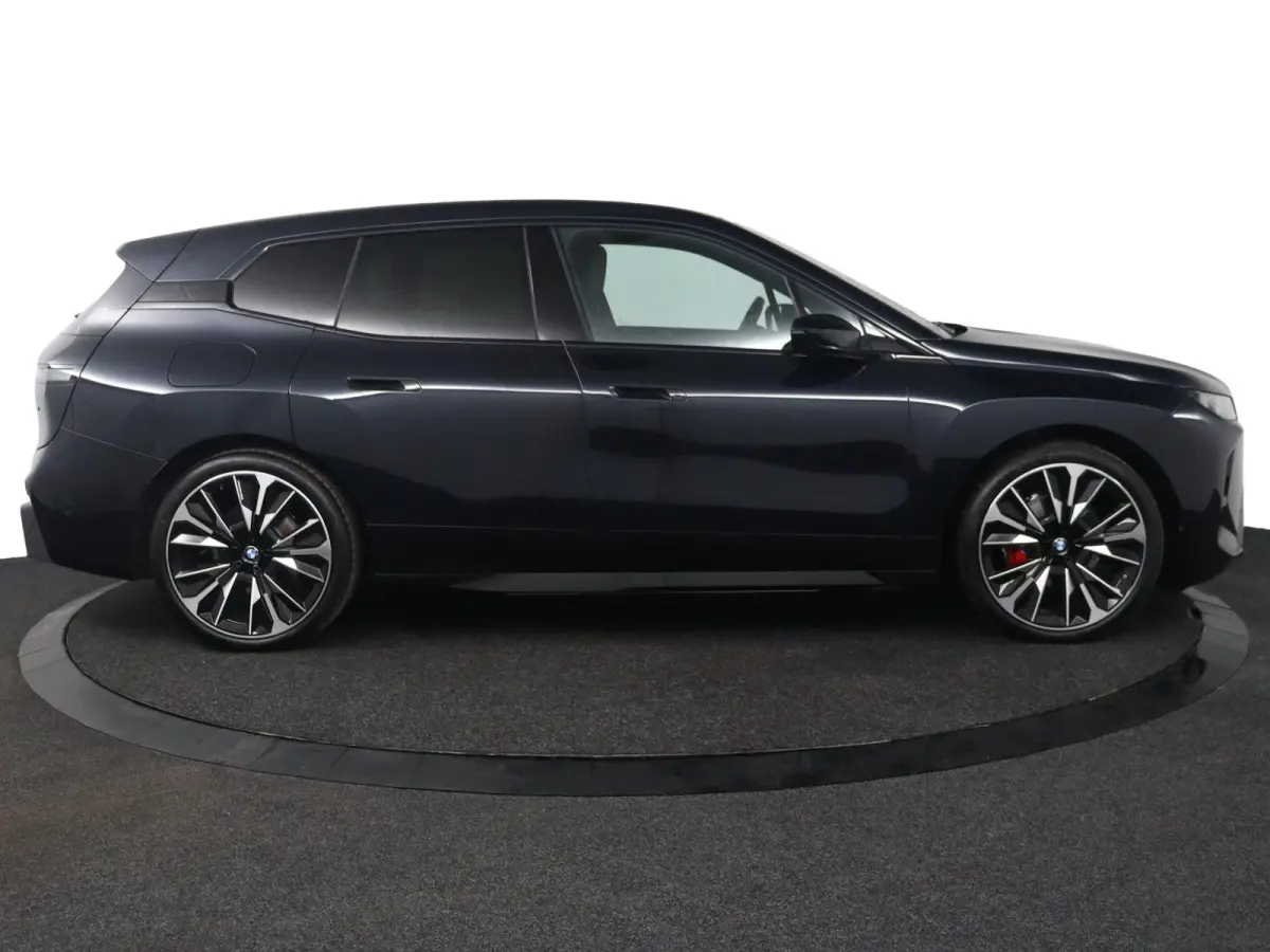 xDrive60 M Sportpakket Pro | Innovation Pack | Harman Kardon | Panoramadak