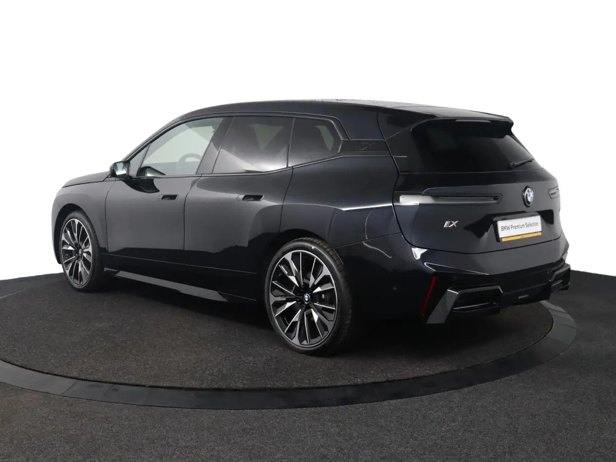 xDrive60 M Sportpakket Pro | Innovation Pack | Harman Kardon | Panoramadak