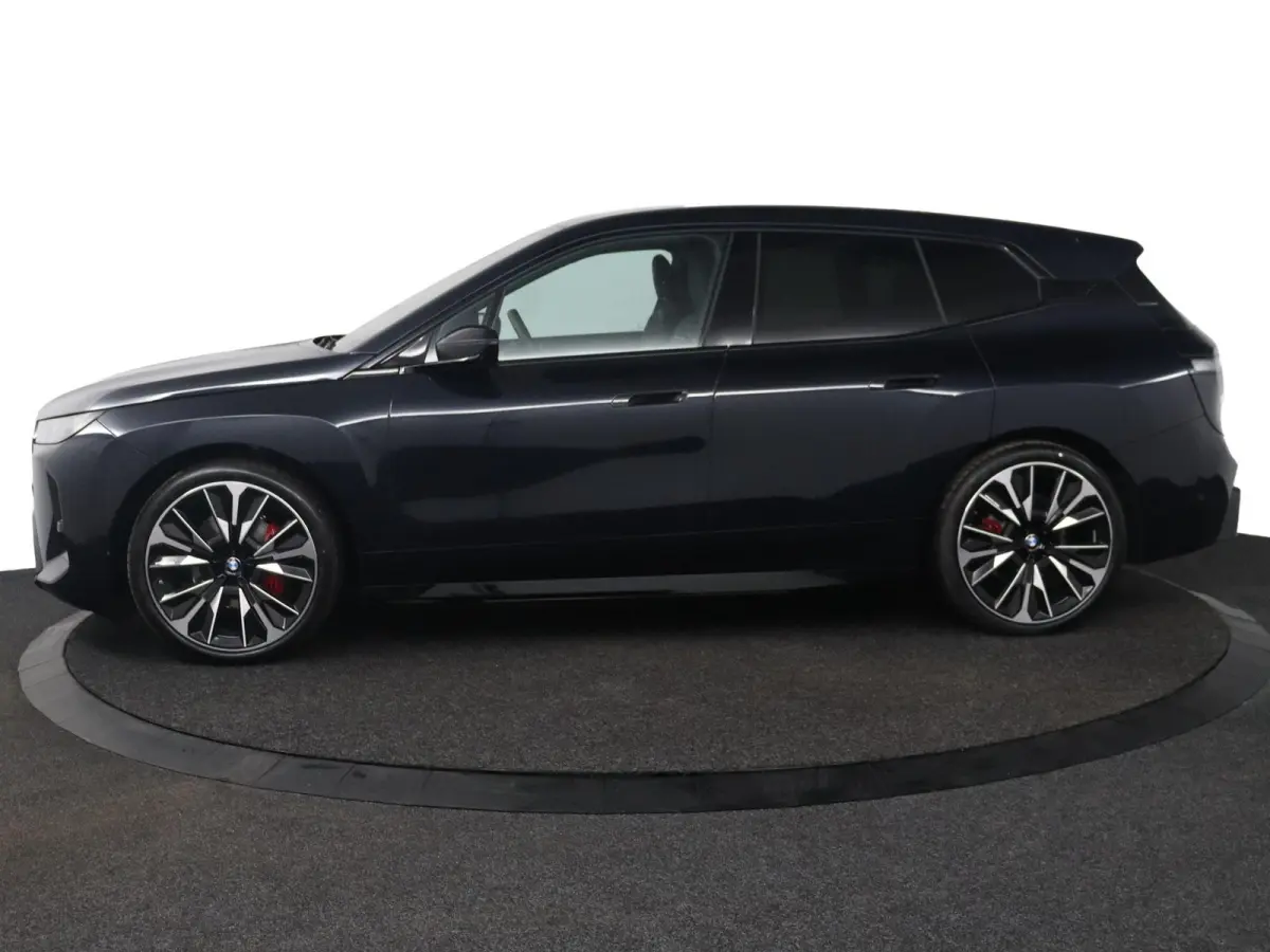 xDrive60 M Sportpakket Pro | Innovation Pack | Harman Kardon | Panoramadak