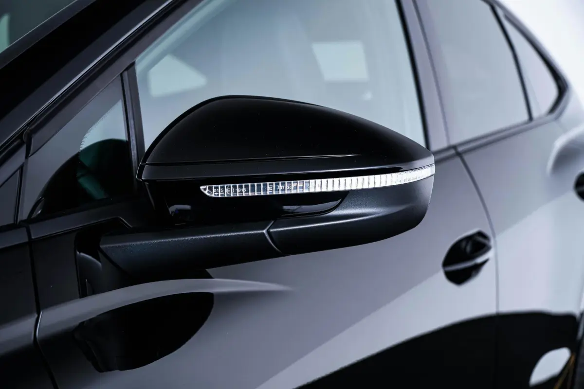 40 S edition 77 kWh Trekhaak - Panoramdak - Adaptieve Cruise Control - Comfortpakket - Assistentiepakket advanced - Dynamic pakket - Sportonderstel - Sportstoelen  - Privacy glas -