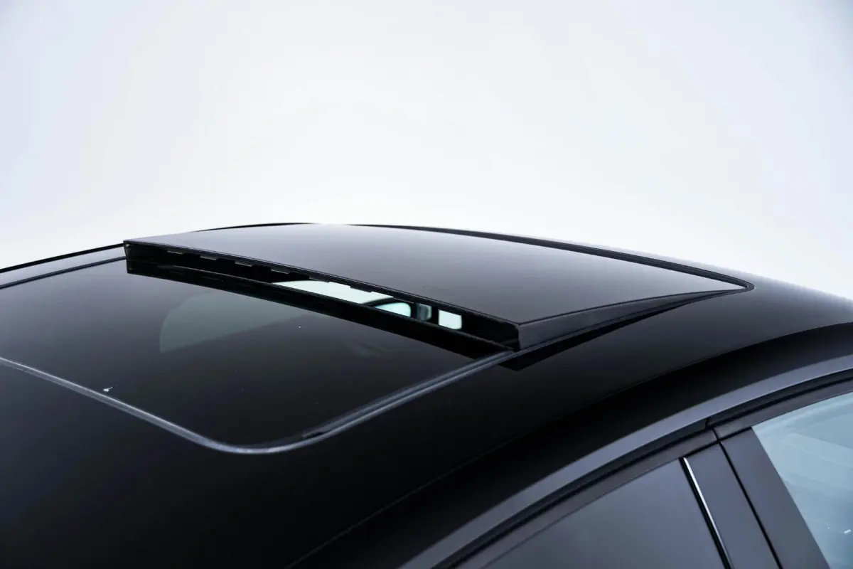 40 S edition 77 kWh Trekhaak - Panoramdak - Adaptieve Cruise Control - Comfortpakket - Assistentiepakket advanced - Dynamic pakket - Sportonderstel - Sportstoelen  - Privacy glas -