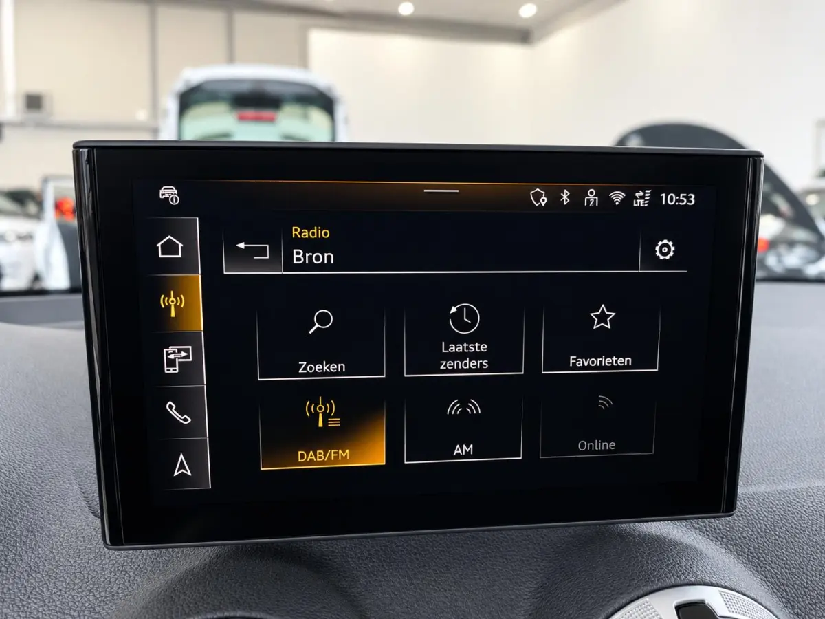 35 TFSI S Edition Leder Airco Navi Carplay PDC Full LED Adaptive Cruise Control 17" LM Velgen Comfort Pack Privacy Glass