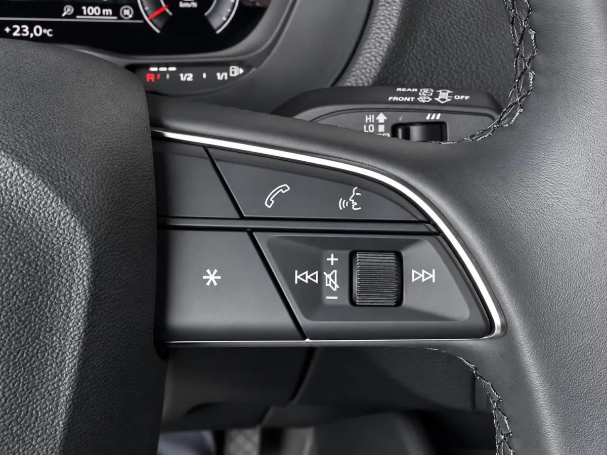 35 TFSI S Edition Leder Airco Navi Carplay PDC Full LED Adaptive Cruise Control 17" LM Velgen Comfort Pack Privacy Glass