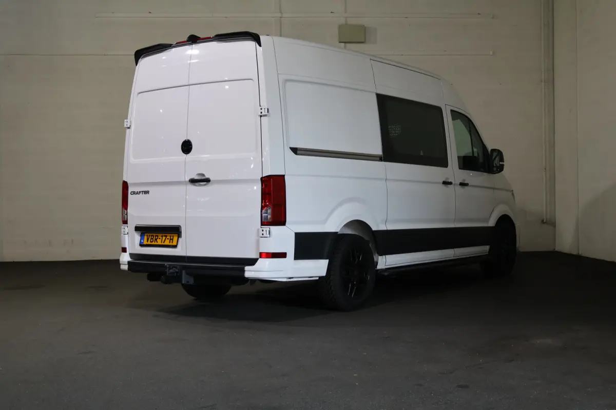 2.0 TDI L3 H3 140pk Black Line Airco Navigatie Spoilerpakket