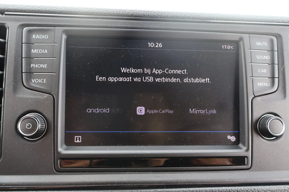 2.0 TDI L3 H3 140pk Black Line Airco Navigatie Spoilerpakket