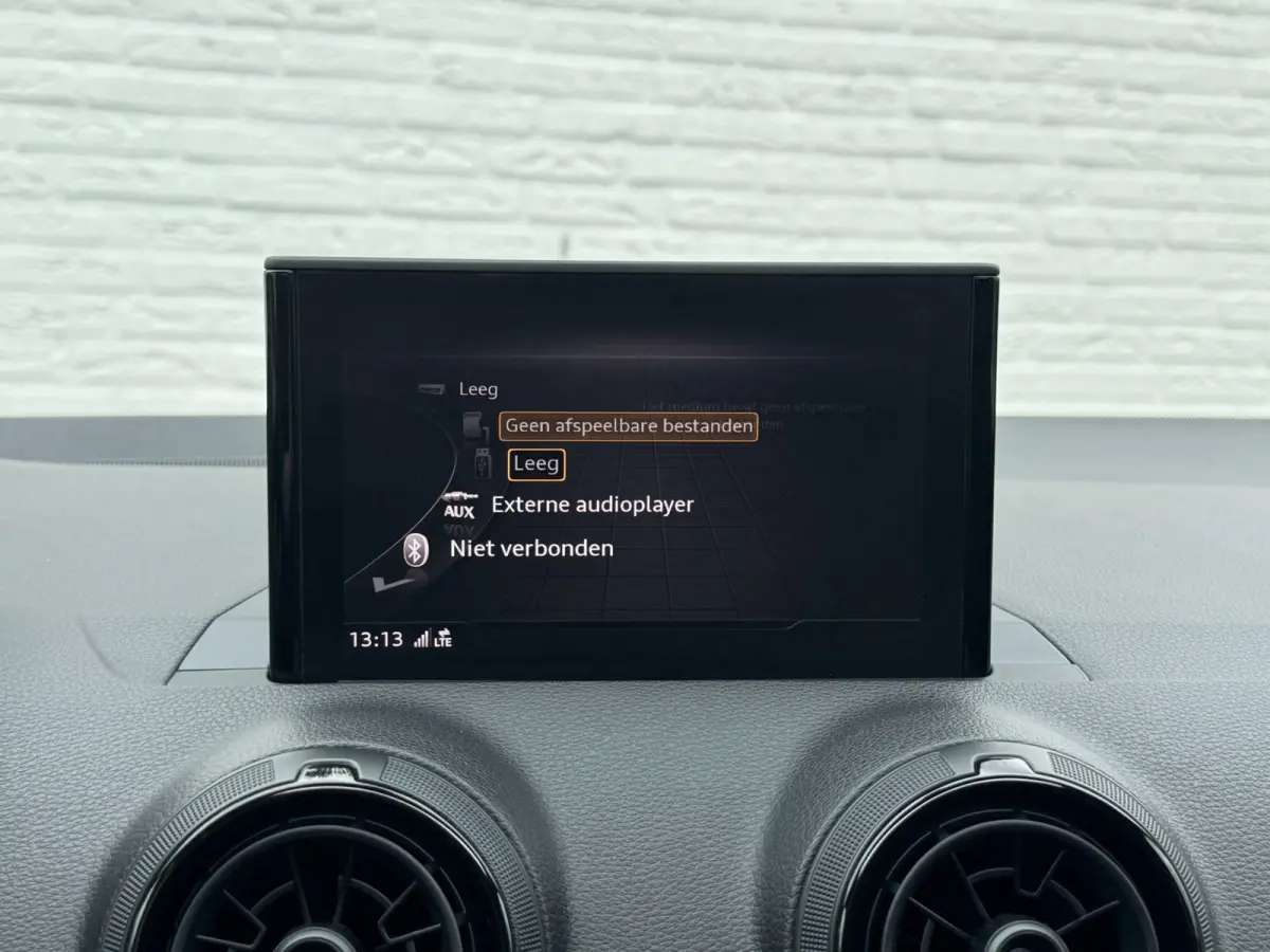 1.4 TFSI CoD Full S-line Carplay Pano Leder Camera Led Cruise Trekhaak