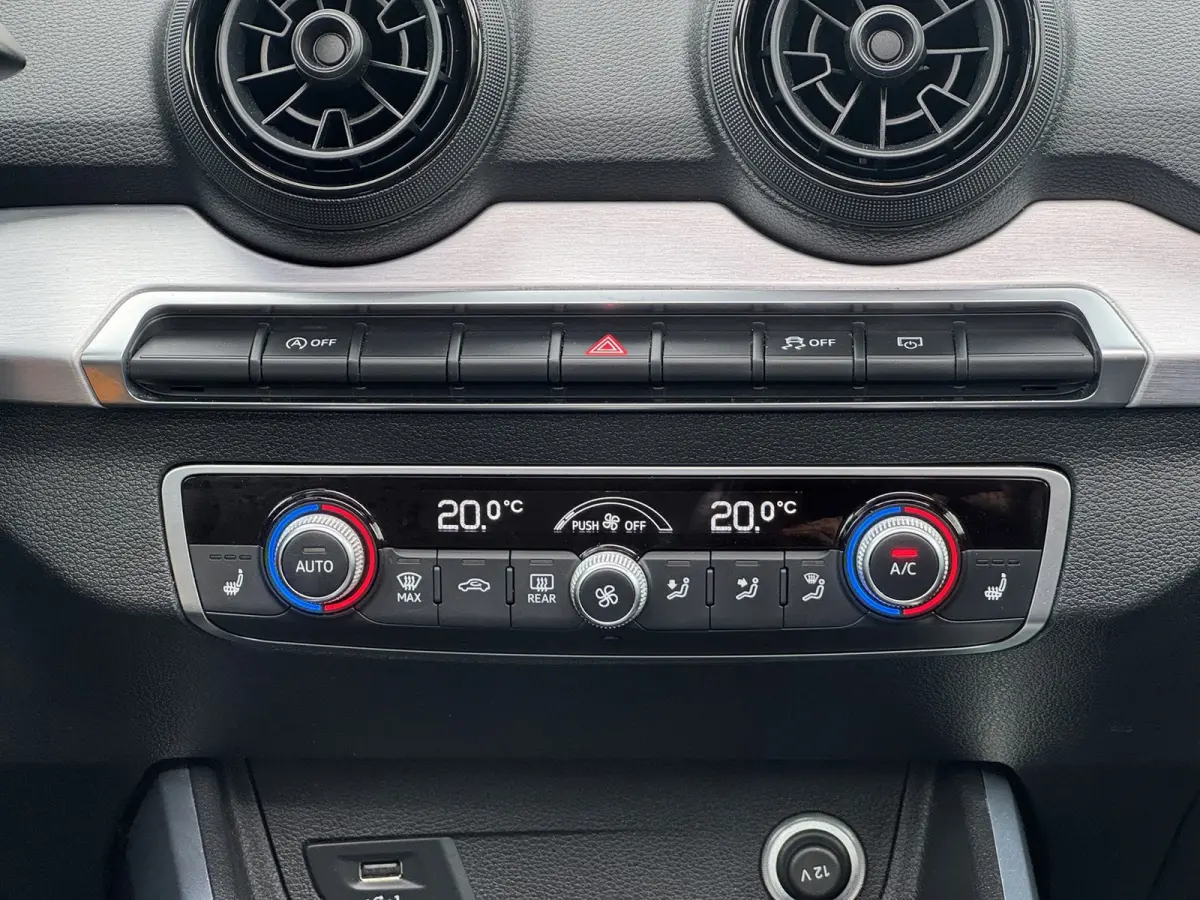1.4 TFSI CoD Full S-line Carplay Pano Leder Camera Led Cruise Trekhaak