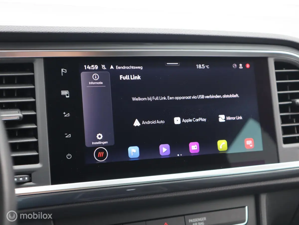 1.5 TSI Style Automaat LED Camera CarPlay PDC ACC Clima
