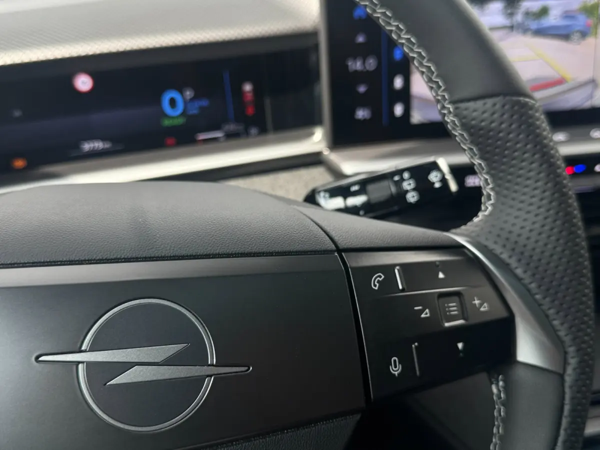 1.6 Turbo Plug-in-Hybrid Business Edition PANO DAK/AFN.B.TREKH/H UP.