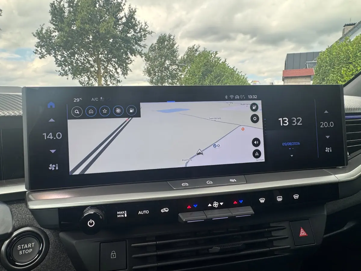1.6 Turbo Plug-in-Hybrid Business Edition PANO DAK/AFN.B.TREKH/H UP.
