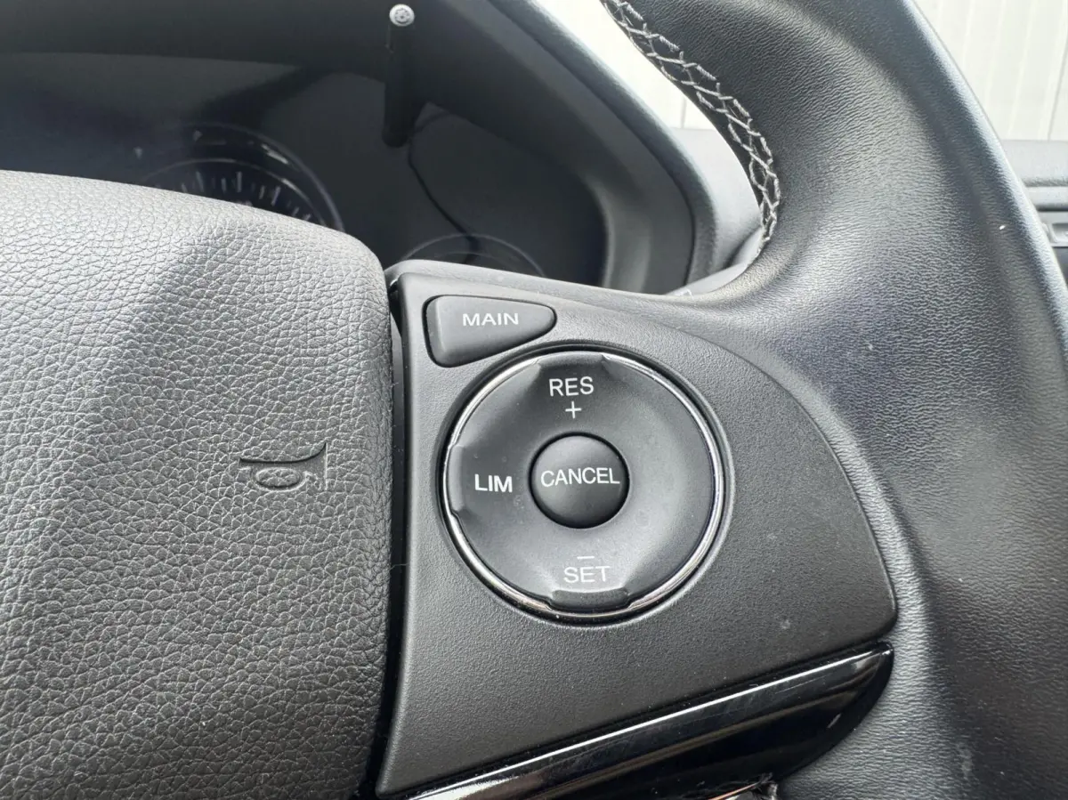 1.5 i-VTEC Executive|NL-Auto|Panoramadak|Navi