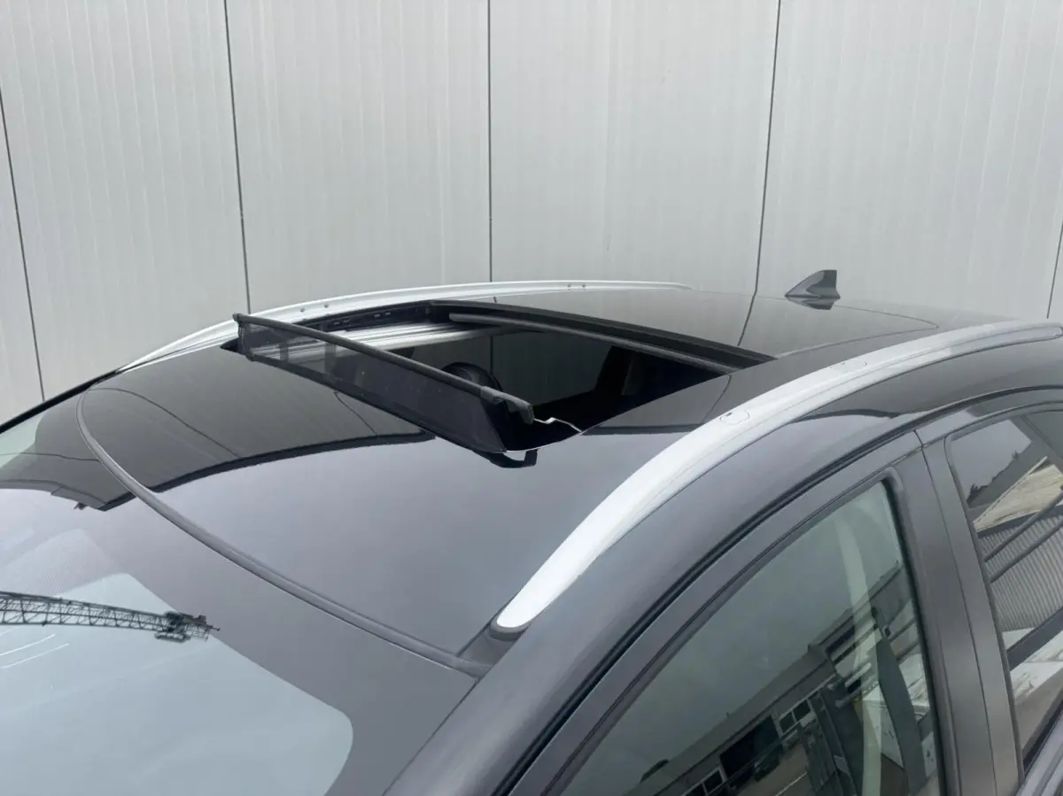 1.5 i-VTEC Executive|NL-Auto|Panoramadak|Navi