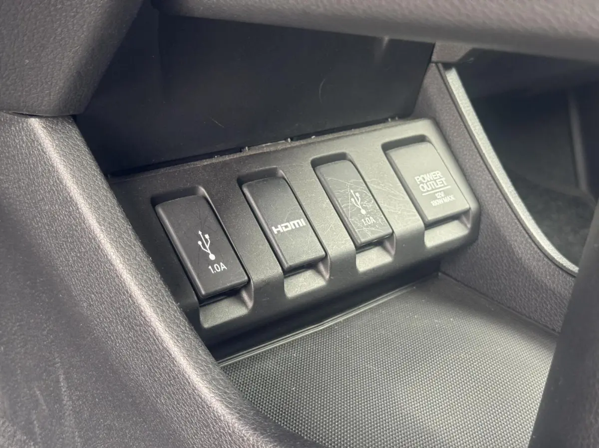1.5 i-VTEC Executive|NL-Auto|Panoramadak|Navi